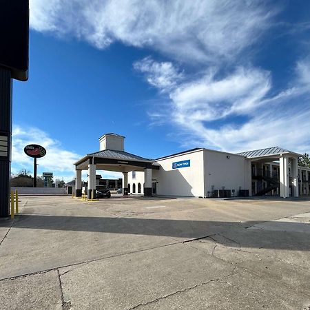 Motel 6 Denham Springs, La Экстерьер фото