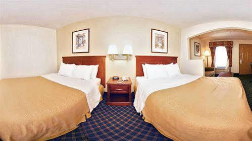 Motel 6 Denham Springs, La Экстерьер фото
